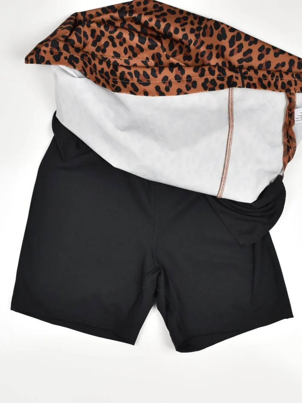 Lady Hagen 17" Wrap Skort Skirt Leopard NEW - 2 - Picture 5 of 7